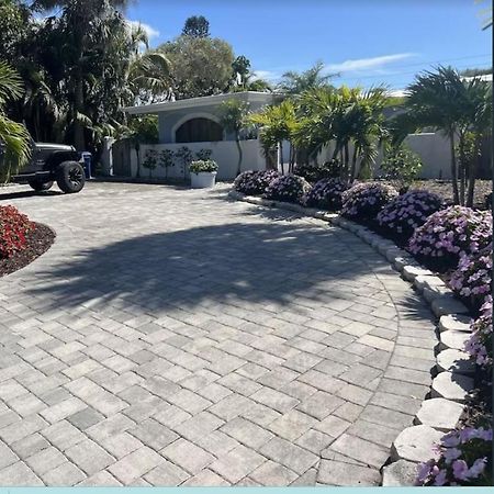 Pool/Waterfront Home 5 Min Walk To Siesta Key Village And Beach Exterior photo